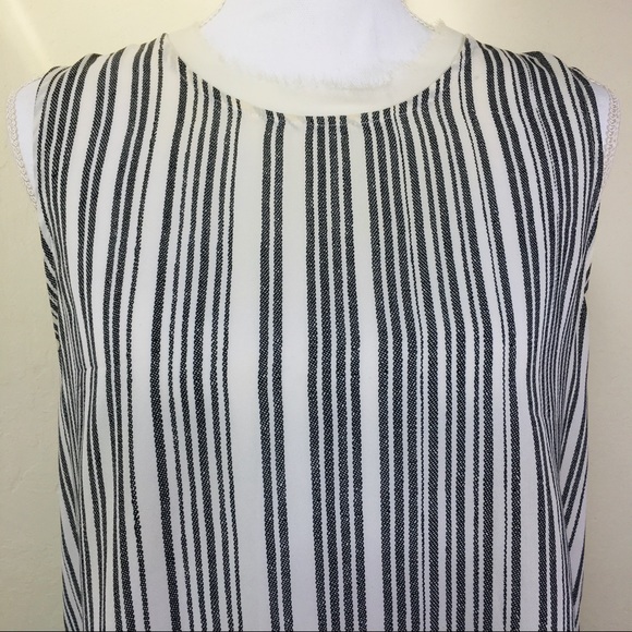 Who What Wear Sleeveless Striped Top M - Picture 2 of 8
